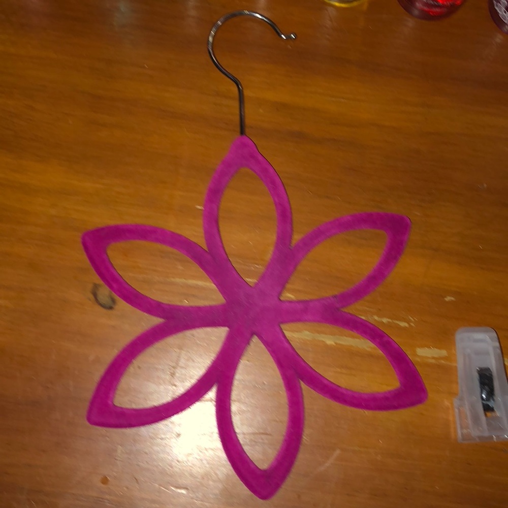 scarf holder